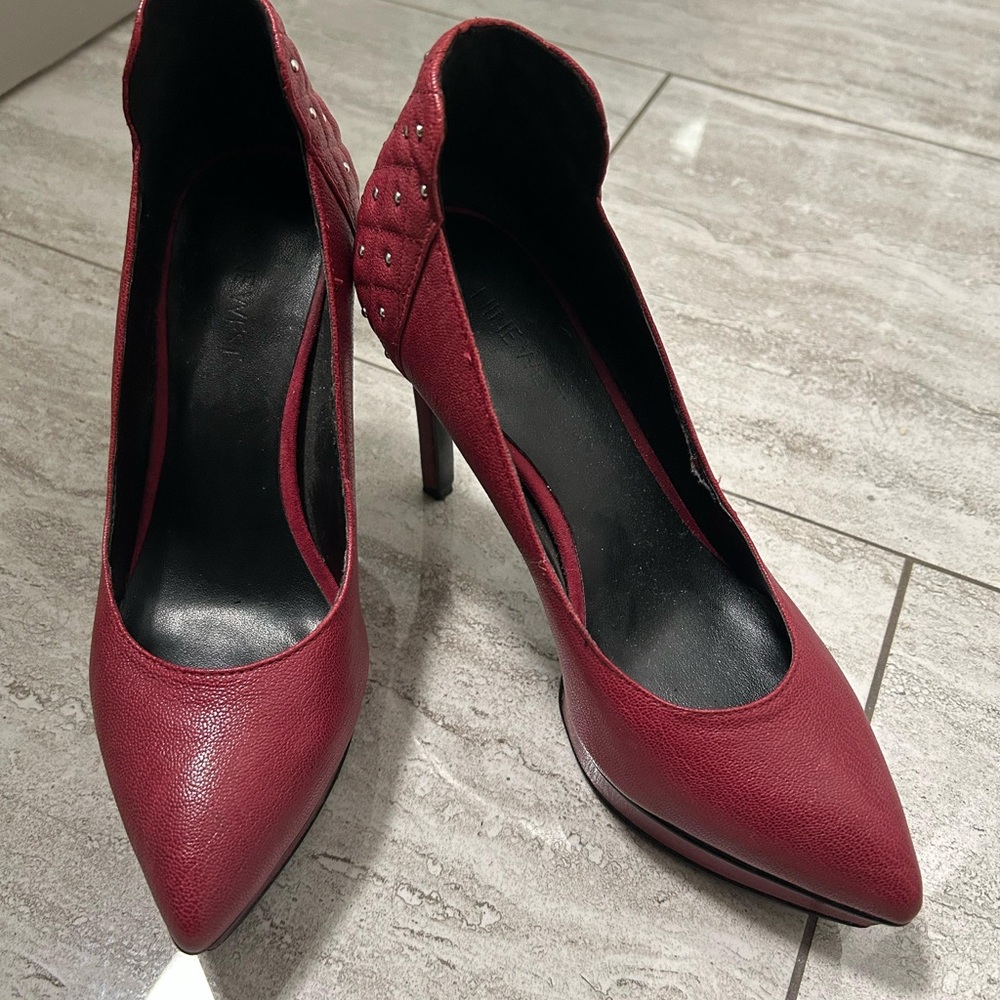 Elegant Burgundy Women's Heels